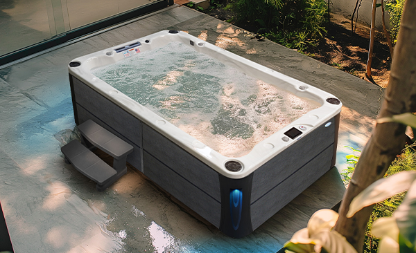 Deck Series Kokomo hot tubs for sale